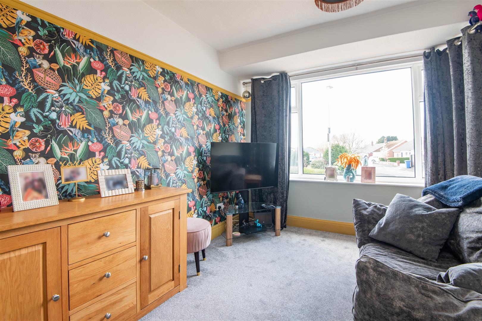 3 bed property in School Lane, Chorley